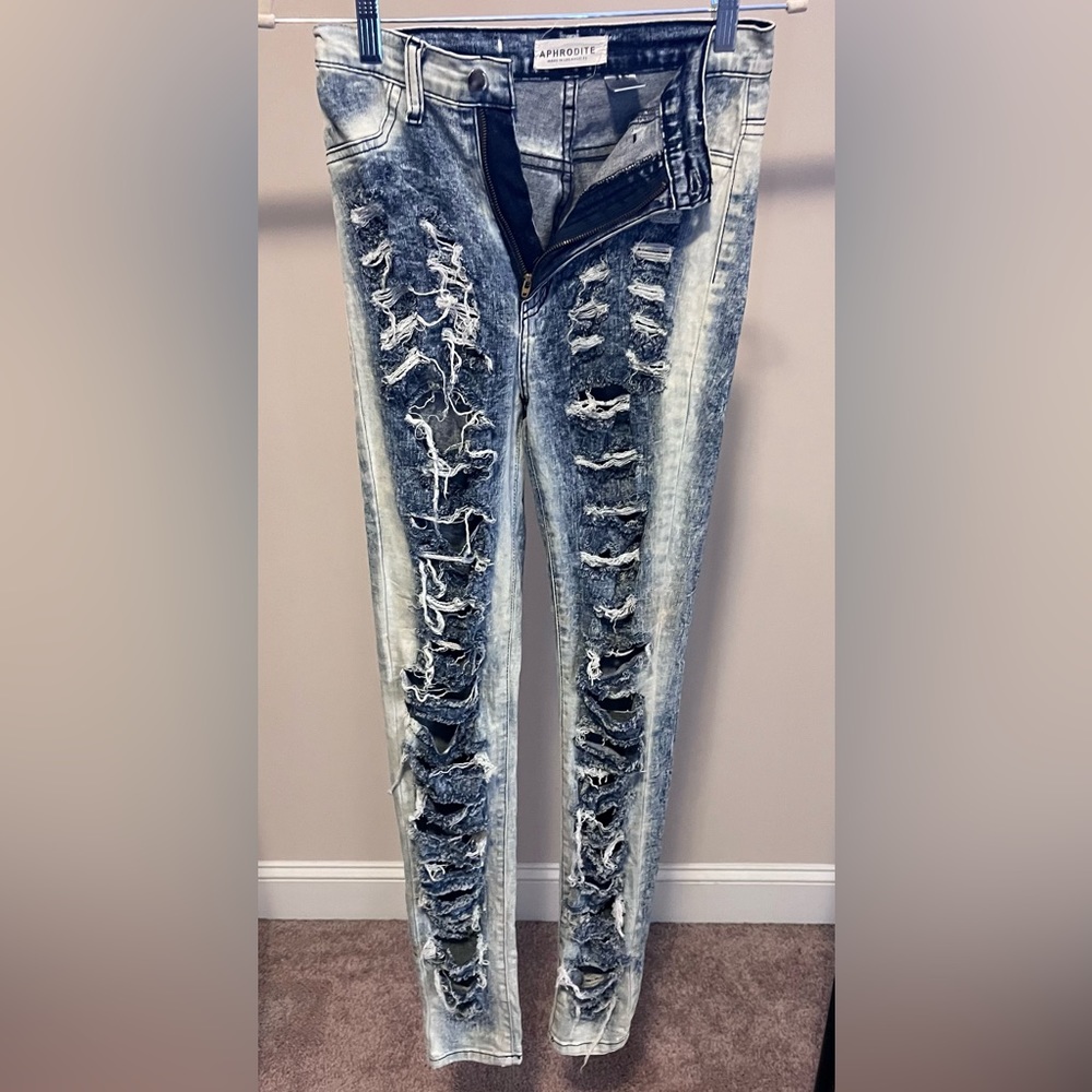 Aphrodite  Acid washed /Distressed Jeans. Size 5